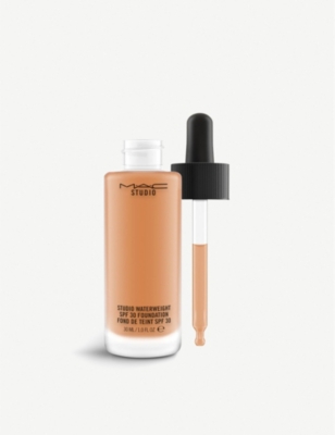 Shop Mac Nc50 Studio Waterweight Spf 30 Foundation