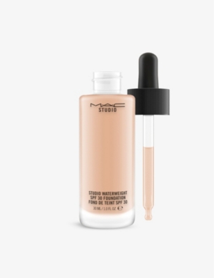Mac Nw20 Studio Waterweight Spf30 Foundation In Nw20