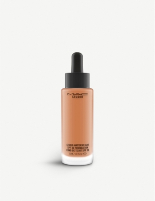 Mac Nw43 Studio Waterweight Spf30 Foundation