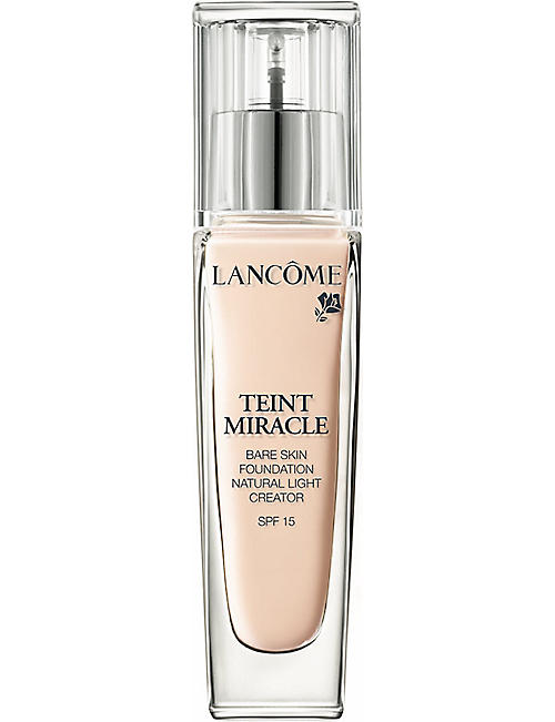 LANCOME: Teint Miracle Hydrating Foundation SPF 15