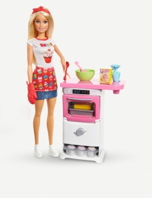 barbie bakery chef