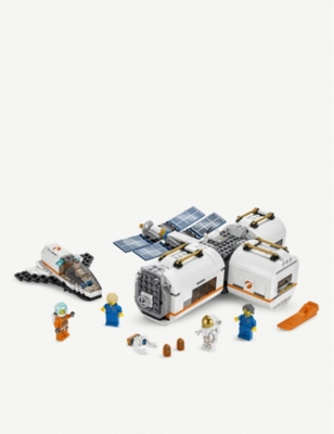 lunar space station lego