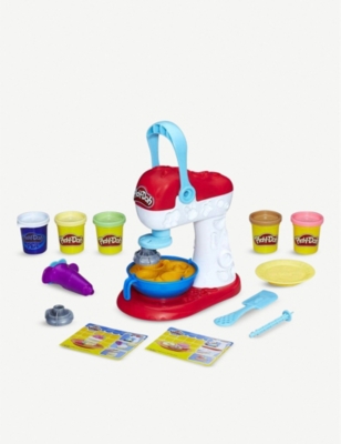 clay modelling kitchen set