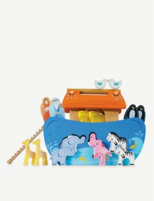 LE TOY VAN - Noah's wooden shape sorter 