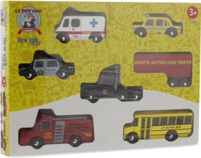 le toy van ambulance