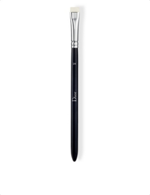 DIOR: Backstage eyeliner brush 24
