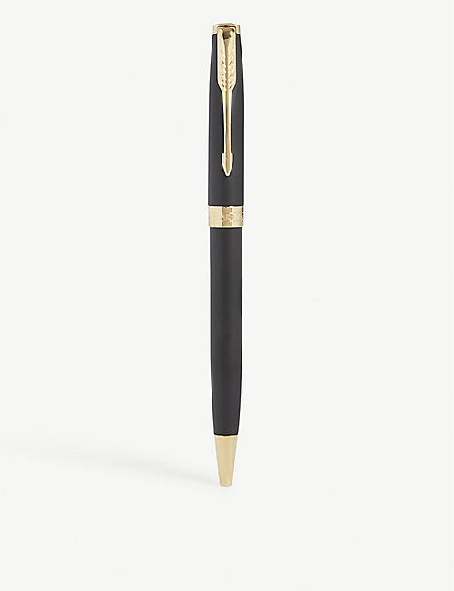 PARKER: Sonnet matt black gold trim ballpoint pen