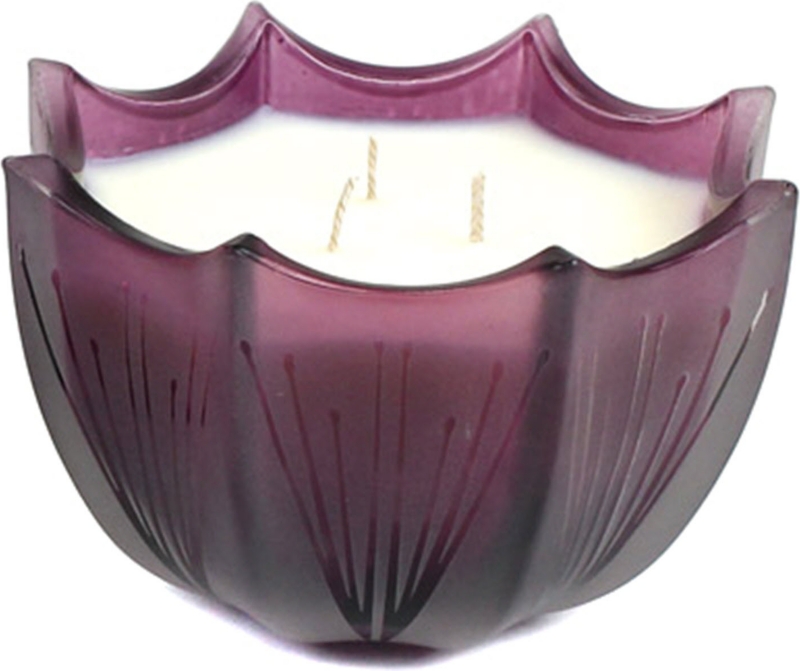 D.L. & CO   Purple Hyacinth scalloped candle