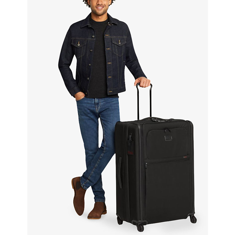 Shop Tumi Black Alpha 3 Extended Trip Expandable Suitcase 79cm