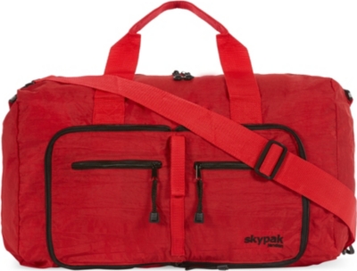 SKYFLITE: On board folding bag