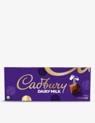 CADBURY Dairy Milk 850g