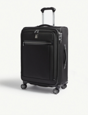 Travelpro Platinum Elite Expandable Suitcase 63.5cm In Black
