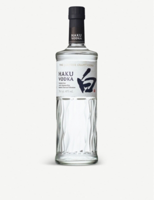 SUNTORY: Suntory Haku vodka 700ml