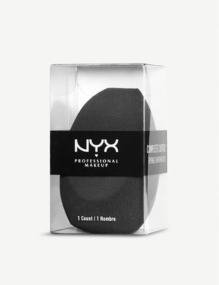 NYX PROFESSIONAL MAKEUP Complete Control blending sponge