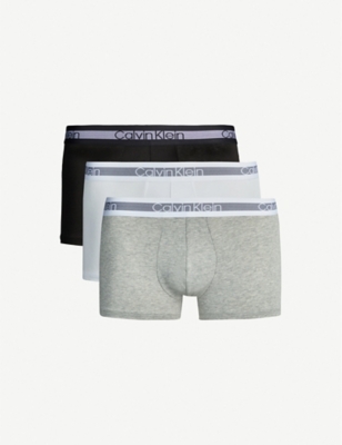 CALVIN KLEIN: Classic logo-detail classic-fit pack of three cotton trunks