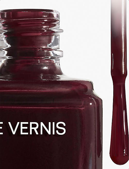 CHANEL LE VERNIS Longwear Nail Colour