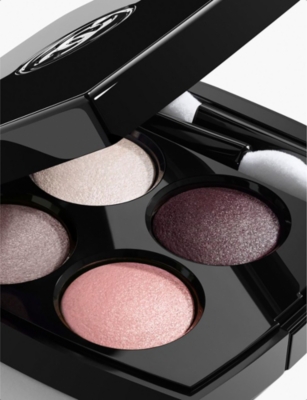 CHANEL: <strong>LES 4 OMBRES</strong> Multi-Effect Quadra Eyeshadow