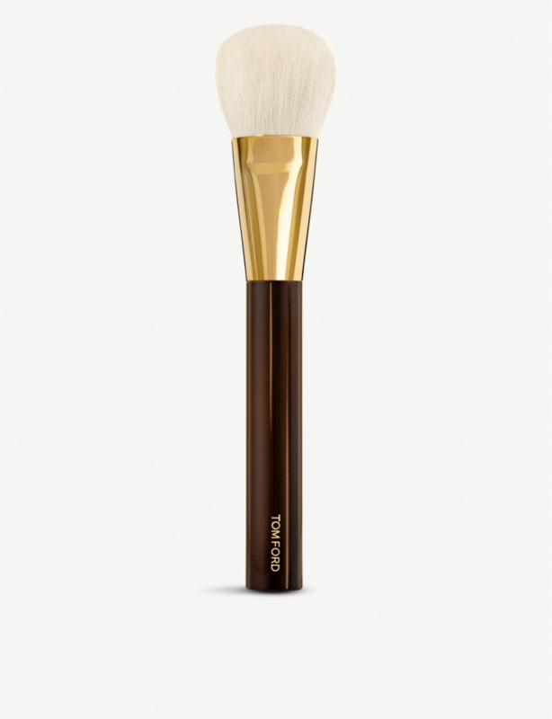 Cheek brush