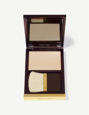 TOM FORD - Translucent finishing powder 9g 