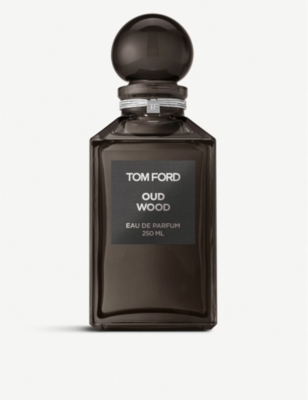 Tom ford out wood
