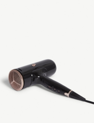 T3 Cura hair dryer