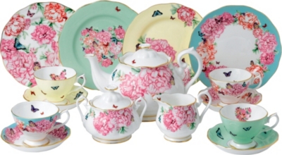 Miranda kerr royal shop albert tea set