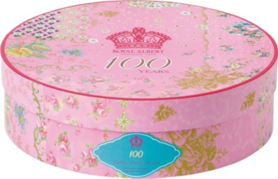 Royal Albert 100 Years 5-piece Cup And Saucer Set (1900-1940)