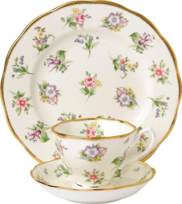 ROYAL ALBERT 100 YEARS SPRING MEADOW 3-PIECE TEA SET (1920'S) 66507635