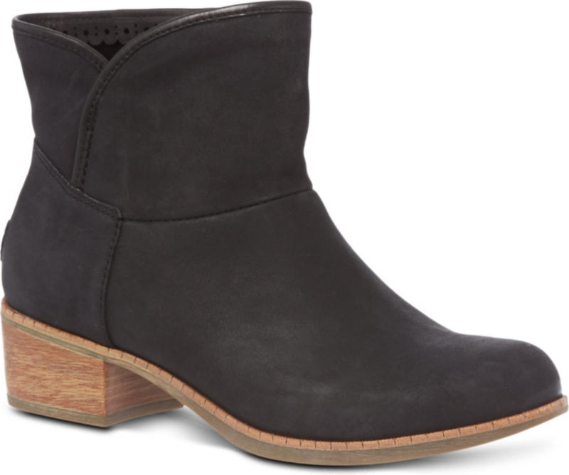 UGG   Darling ankle boots