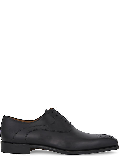 MAGNANNI: Leather Oxford brogues