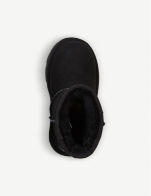 Ugg Classic Ii Sheepskin Boots 2-7 Years In Black