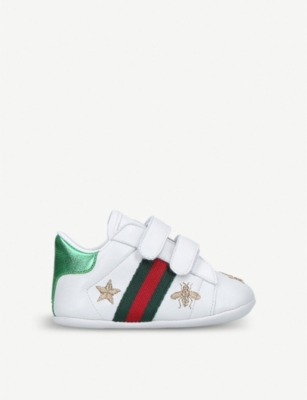 gucci trainers heart