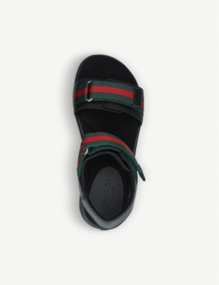 Shop Gucci Boys Black Kids Gauffrette Leather Sandals 5-8 Years