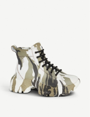 MIU MIU CAMOUFLAGE-PRINT CRACKLED-LEATHER BOOTS