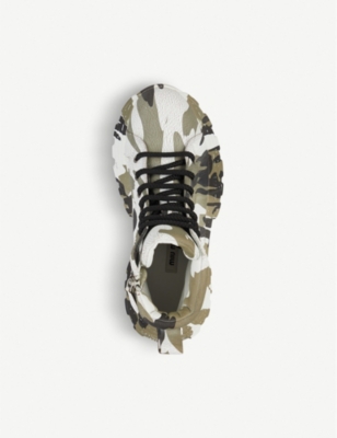 MIU MIU CAMOUFLAGE-PRINT CRACKLED-LEATHER BOOTS