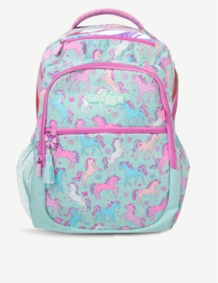 smiggle says backpack