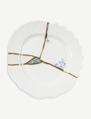 Shop Seletti Kintsugi N3 Porcelain And 24ct Gold Fruit Plate 21cm