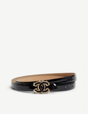 VESTIAIRE COLLECTIVE - Chanel logo-buckle patent leather belt
