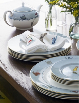 WEDGWOOD: Sailor's Farewell fine china teapot 665ml