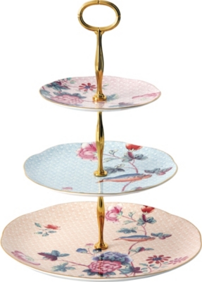 WEDGWOOD: Cuckoo three-tier china cake stand