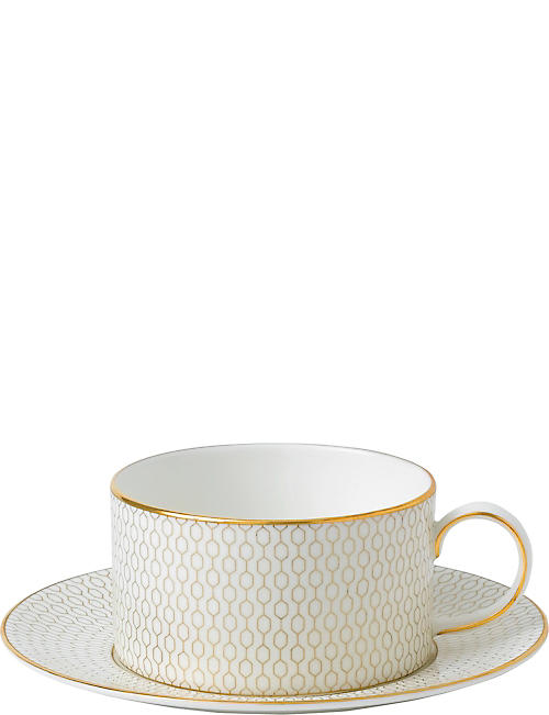 WEDGWOOD：Arris 茶杯和茶碟