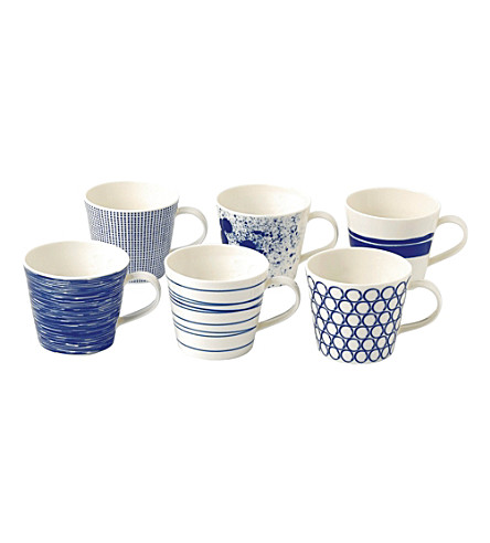 ROYAL DOULTON   Pacific patterned mug set
