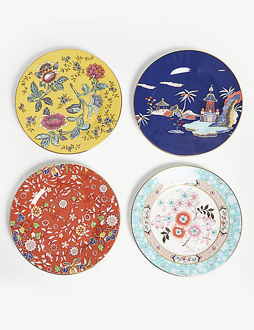 WEDGWOOD: Wonderlust set of four printed china plates