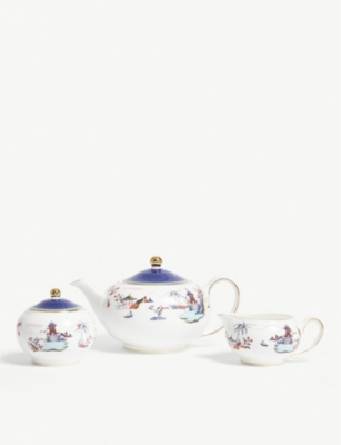 WEDGWOOD: Wonderlust Blue Pagoda china tea set of three
