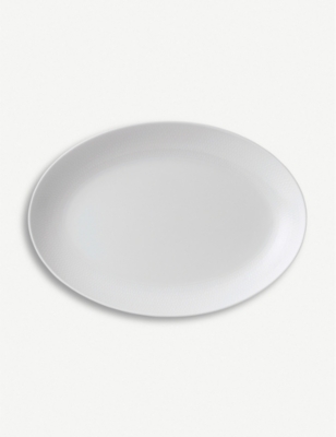 WEDGWOOD: Gio textured bone china platter 30cm