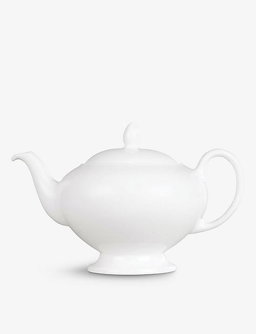WEDGWOOD：Wedgwood 白色精致骨瓷茶壶