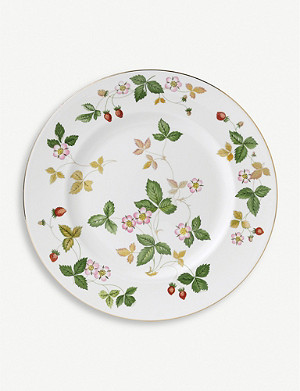 WEDGWOOD Wild Strawberry bone china plate 27cm