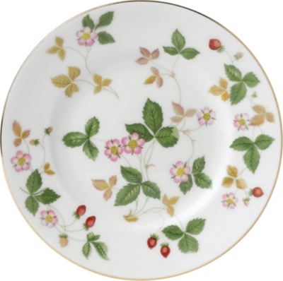WEDGWOOD: Wild Strawberry plate 15cm