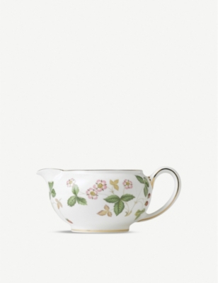 WEDGWOOD: Wild Strawberry bone china cream jug 150ml