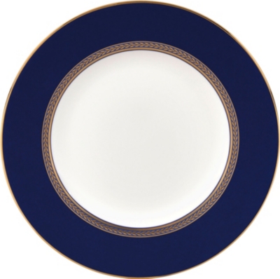 WEDGWOOD: Renaissance Gold 20cm plate